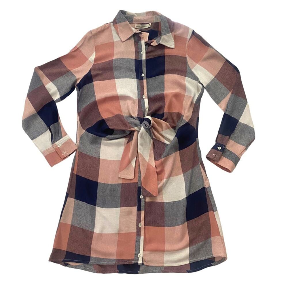 Paper Crane Size Medium Pink & Blue Plaid Front Tie Long Sleeve Button Up Dress